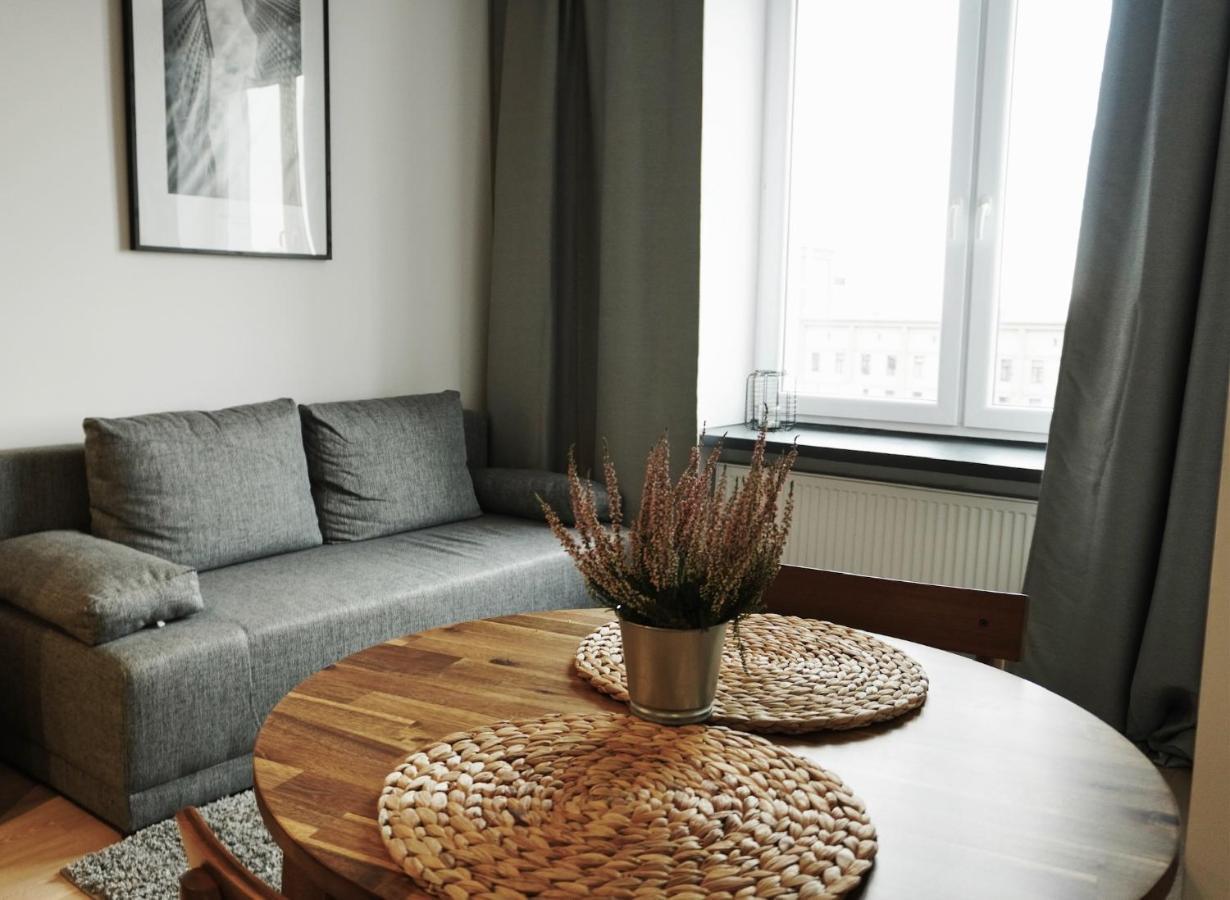 Cozy Apartment In Centrum Downtown Srodmiescie Zelazna Zelazna Jerozolimskie Palace Of Culture And Science! Wifi, Netflix, Hbo, Smarttv 55Cal Varsovie Extérieur photo